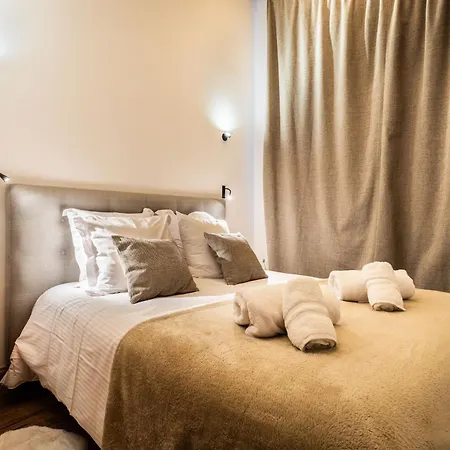 Superbe T4 A Plagne Montalbert Avec Cheminee, Wifi, Parking & Terrasse - Fr-1-755-28 Apartamento La Plagne